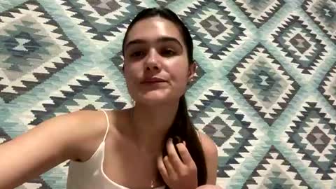 irisss31 online show from July 9, 7:16 pm