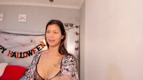 is_a_bell online show from October 20, 1:25 pm