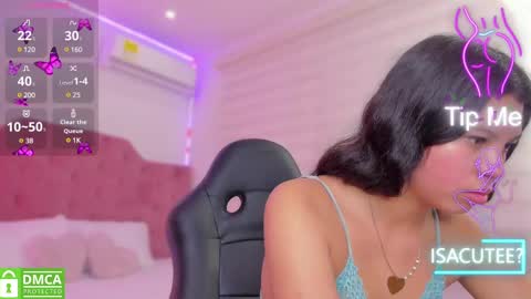 Snapshot of isa__cute chatting on March 1, 3:21 am ISA online show from March 1, 3:21 am