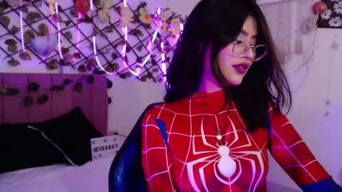 isabela online show from October 31, 6:04 am