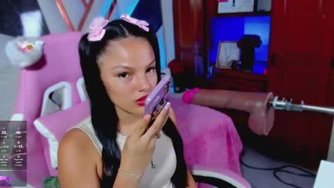 isa_kolins online show from April 14, 2:50 pm