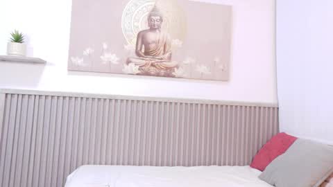 Isabel online show from November 11, 12:13 pm