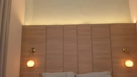 Isa online show from November 15, 3:40 am