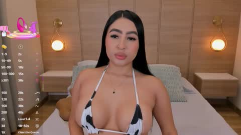 Isa online show from November 19, 3:17 am