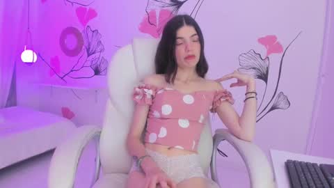 isabela_fiorelli online show from February 3, 11:53 am