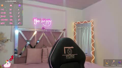 ISABELA  online show from December 5, 12:28 pm