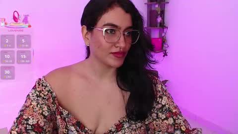 Snapshot of isabella_aristi03 chatting on September 20, 5:39 am isabella_aristi03 online show from September 20, 5:39 am