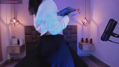 Isa  online show from October 12, 2:14 am