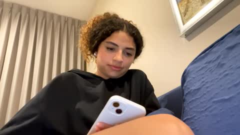 Isabella.. back again  online show from February 11, 1:41 am