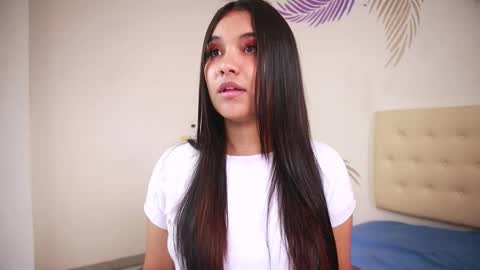   online show from November 24, 12:40 pm