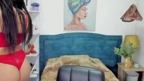 Isabel online show from June 7, 7:53 pm