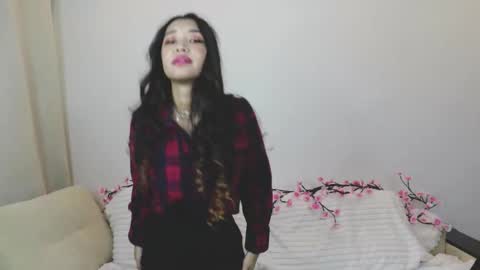 Snapshot of isauraangeletti chatting on October 19, 4:20 pm Selina online show from October 19, 4:20 pm
