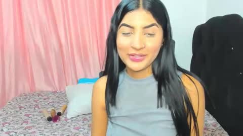 Snapshot of ishanyfalak chatting on February 8, 8:21 pm Ishanyfalak online show from February 8, 8:21 pm