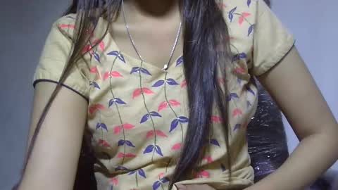 ishika_ishu online show from May 8, 5:10 am