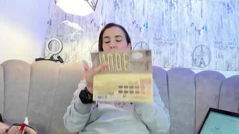 Isis online show from November 24, 6:54 pm