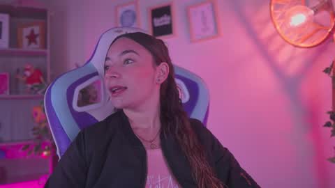 ISSA  online show from February 23, 12:26 pm