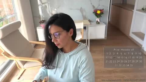 Jessi online show from April 27, 9:12 pm