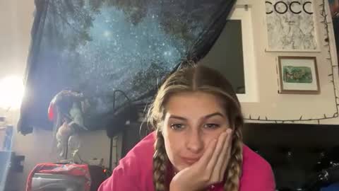 itsamberreid online show from December 2, 11:01 am