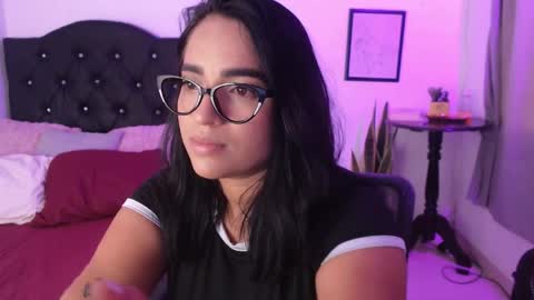 DARLYN     online show from April 7, 3:36 pm