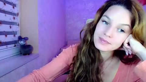 Snapshot of itslunaday chatting on October 3, 7:52 pm itslunaday online show from October 3, 7:52 pm