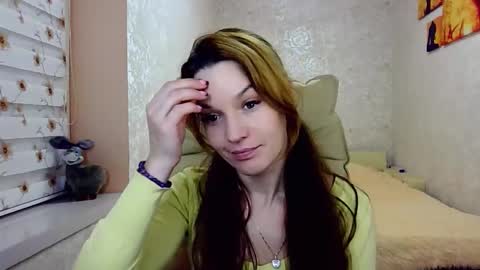 itslunaday online show from November 12, 7:01 pm