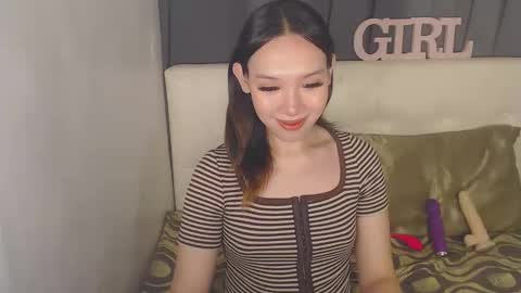 Snapshot of itsmehotqueen chatting on September 18, 5:11 pm QUEEN online show from September 18, 5:11 pm