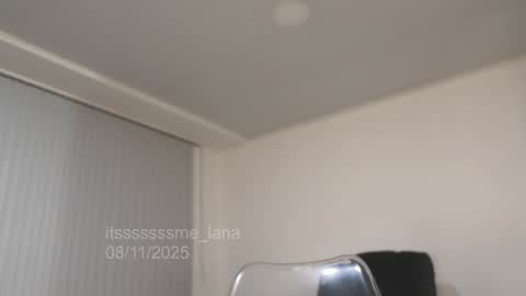 itsssssssme_lana online show from November 9, 4:19 am