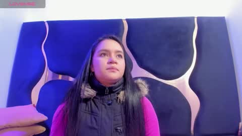 ivannaa18 online show from November 3, 3:54 am