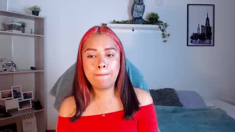 ivone_castro online show from October 27, 12:44 pm