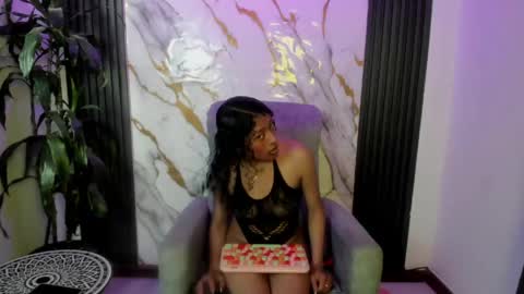  ivory honey online show from May 26, 1:32 pm