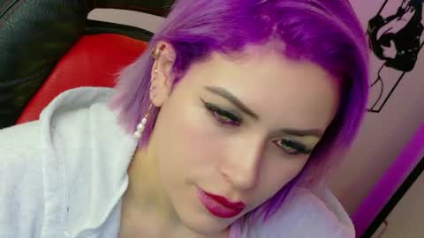 Diana Rojas  online show from April 17, 3:30 am