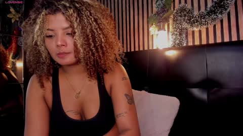 Snapshot of ivy_copper1 chatting on December 12, 12:59 am Ig ivycopper1 online show from December 12, 12:59 am