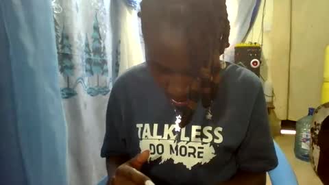 ivyk_ online show from March 19, 11:03 am