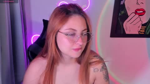 Snapshot of izyzys_baker chatting on February 26, 5:13 am hot izys online show from February 26, 5:13 am