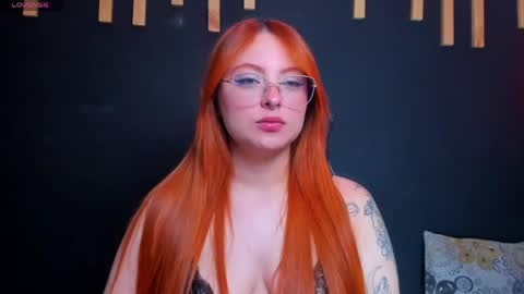 hot izys online show from April 14, 6:57 am