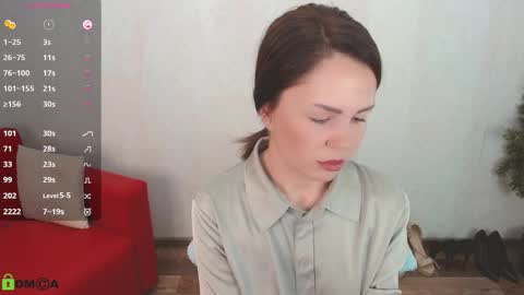 Queen of nylon  Victoria online show from October 13, 4:59 am