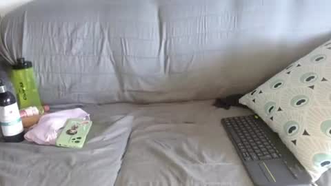 izzy_rains online show from June 20, 3:04 pm
