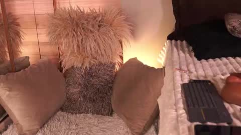 izzywild1 online show from November 23, 11:45 am