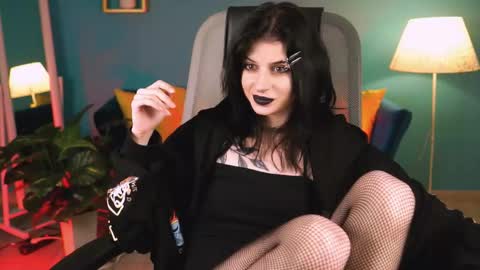 jade_castle online show from April 18, 7:07 pm