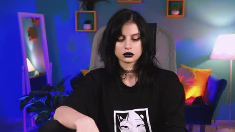 jade_castle online show from April 11, 4:32 pm