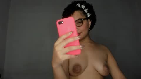 Jadeleidy Dorthini online show from October 28, 9:19 pm