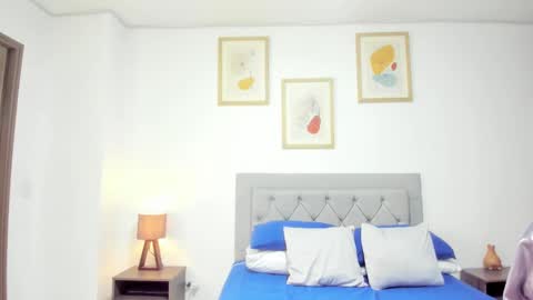 Jade smile online show from October 15, 4:31 pm