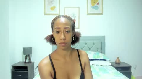 Jade smile online show from February 17, 5:01 pm