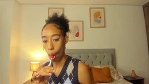 Jade smile online show from October 2, 3:39 pm