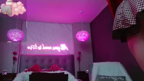 Snapshot of jade_storm_ chatting on February 11, 7:59 pm JADE online show from February 11, 7:59 pm