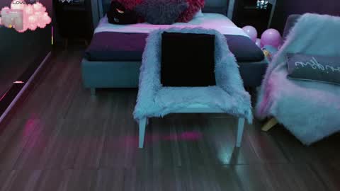 Snapshot of jade_storm_ chatting on February 16, 8:11 pm JADE online show from February 16, 8:11 pm