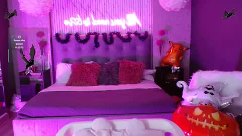 Snapshot of jade_storm_ chatting on October 16, 9:17 pm JADE online show from October 16, 9:17 pm