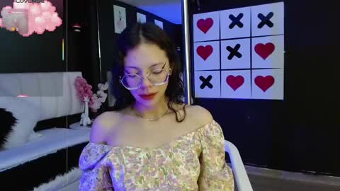 Snapshot of jade_storm_ chatting on February 20, 1:08 pm JADE online show from February 20, 1:08 pm