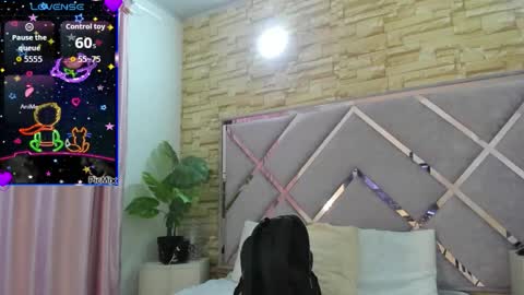 jade white  online show from March 16, 1:04 pm