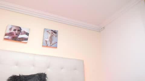 Jadeadamsxx online show from May 23, 11:25 pm